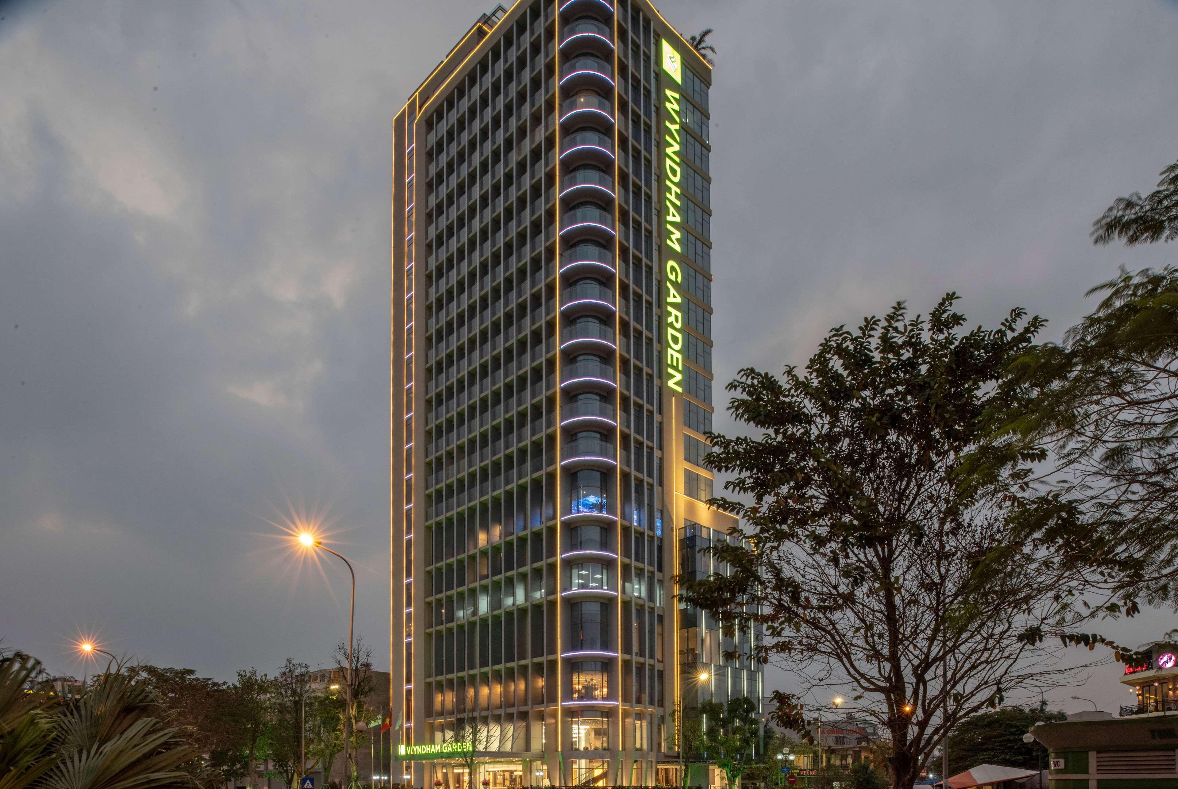 Wyndham Garden Hanoi Exterior foto
