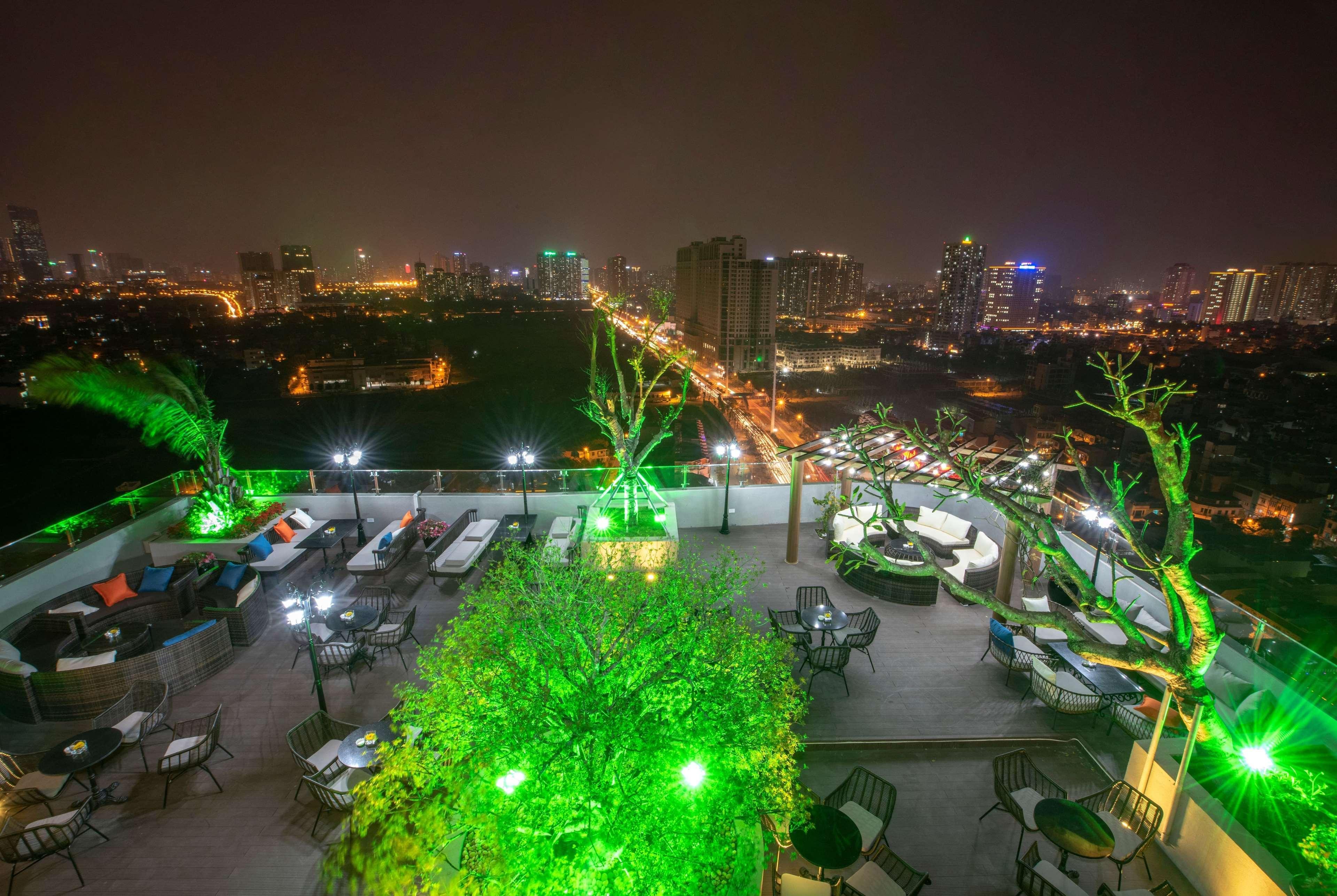 Wyndham Garden Hanoi Exterior foto